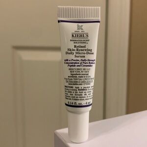 NEW Kiehl’s Skin-Renewing Daily Micro-Dose Serum